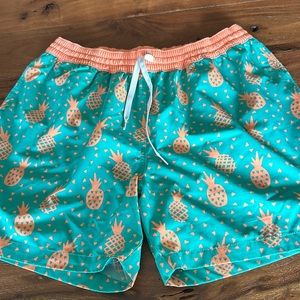 CHUBBIES Men’s Swim Trunks SIZE LARGE